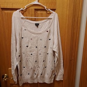 Torrid Size 2 (2X/XXL) Off White Sweater with Embroidered Black and Red Hearts
